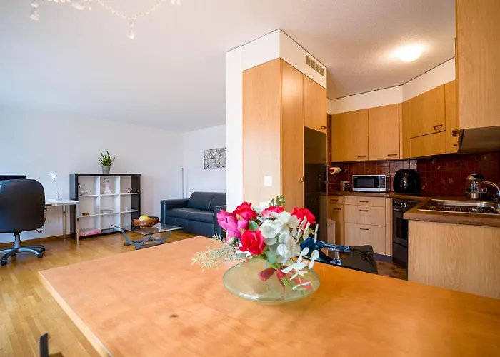 Apartment Flat - Balcony & Bundeshaus View *