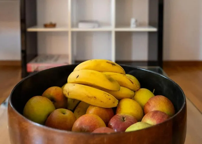 Flat - Balcony & Bundeshaus View Apartment