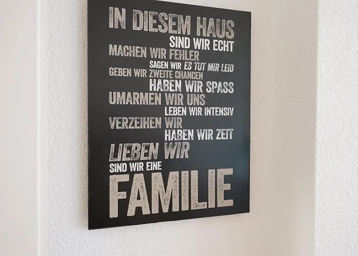 Flat - Balcony & Bundeshaus View