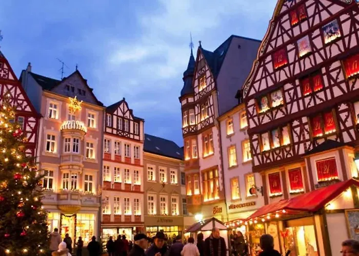 Apartment Flat - Balcony & Bundeshaus View